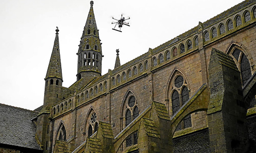 Le drone apporte une solution idéale en terme de mobilité et de coût